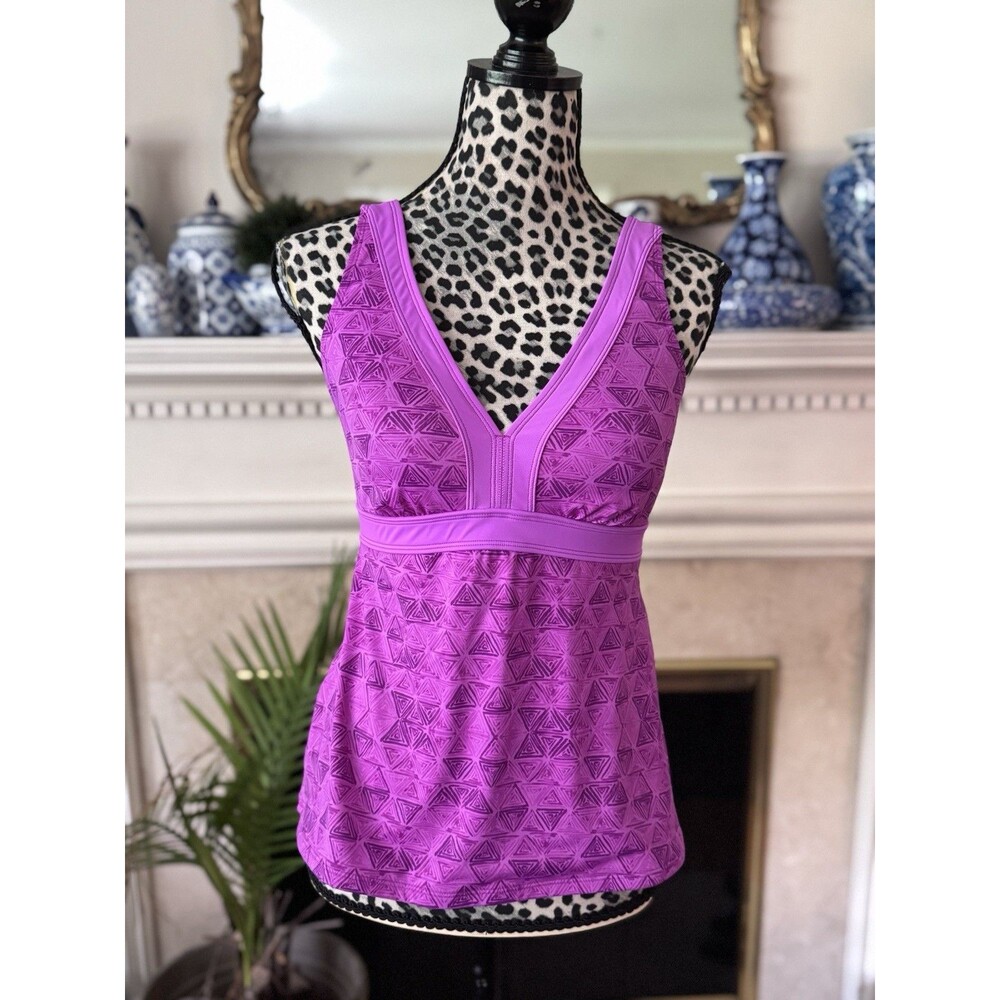 L.L. Bean Tankini top Swimwear Adjustable straps Modest geometric 12R Slimming